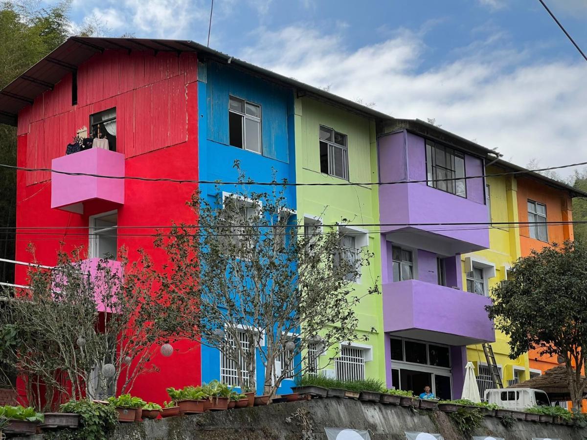 Romeo Inn Zhushan Buitenkant foto